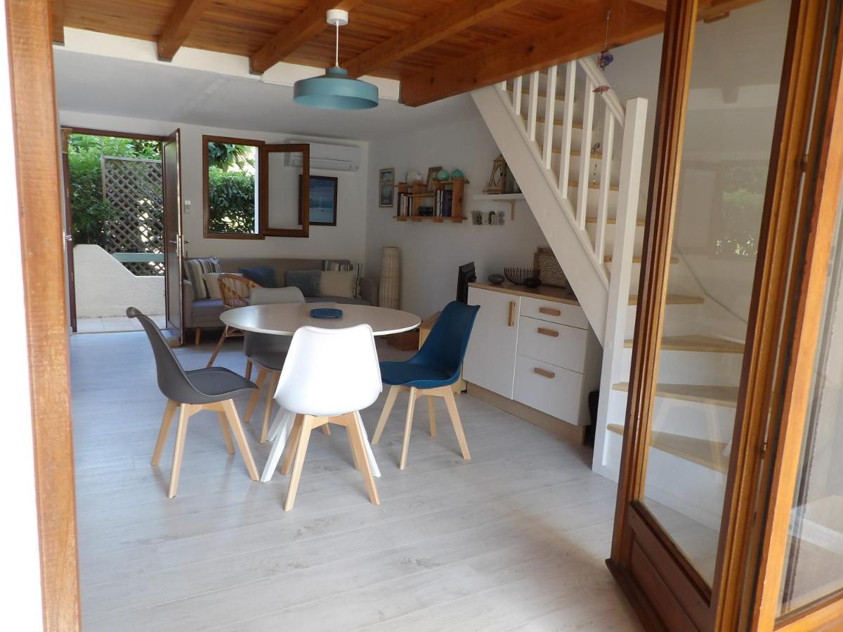Bleu Soleil Villa กรุยซ็อง ภายนอก รูปภาพ